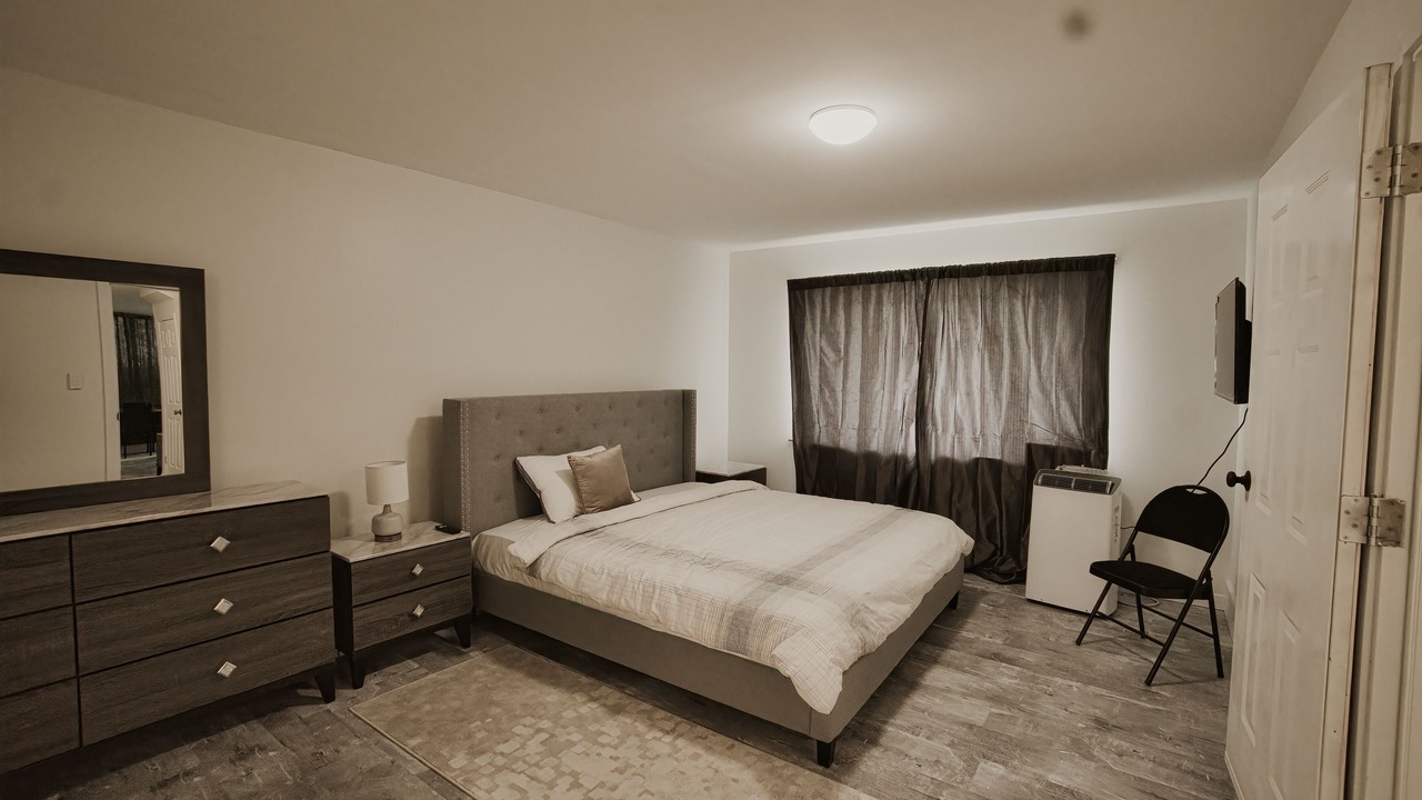 Photo of Bedroom in Hope