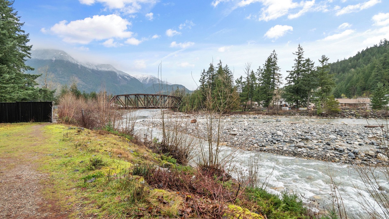 Photo of Outdoor in Hope