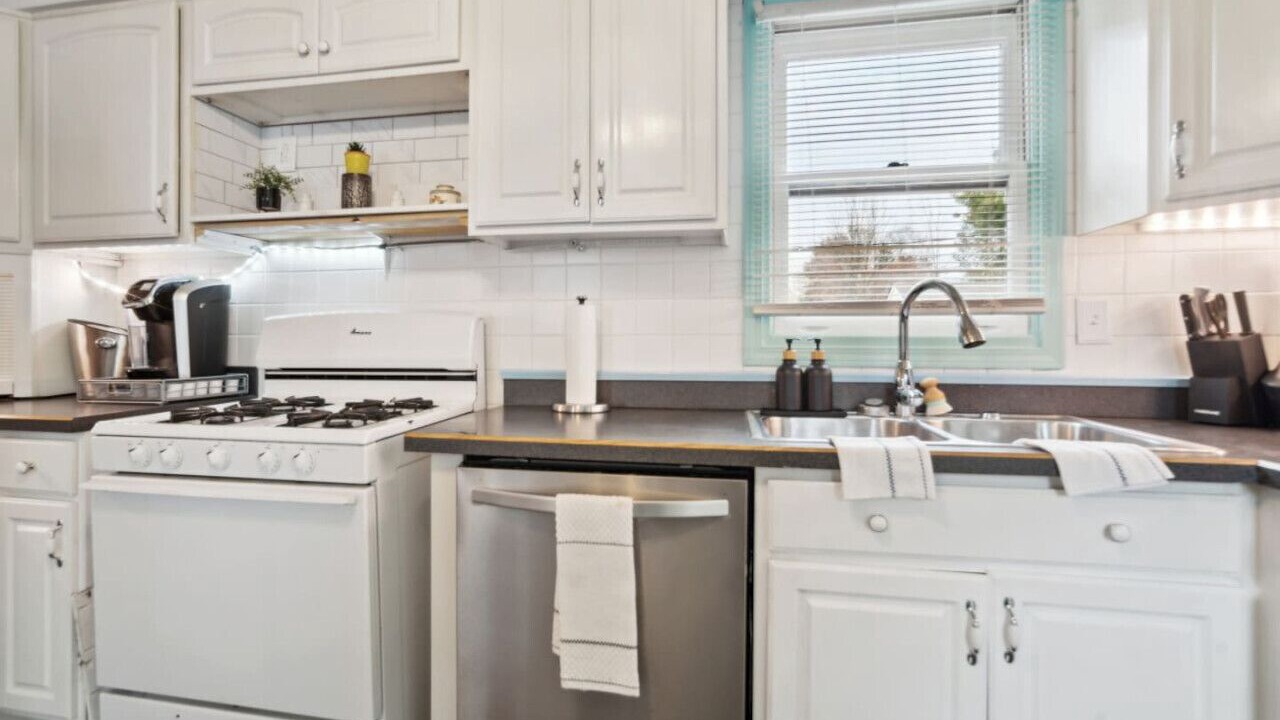 Photo of Kitchen in Mayfield Heights