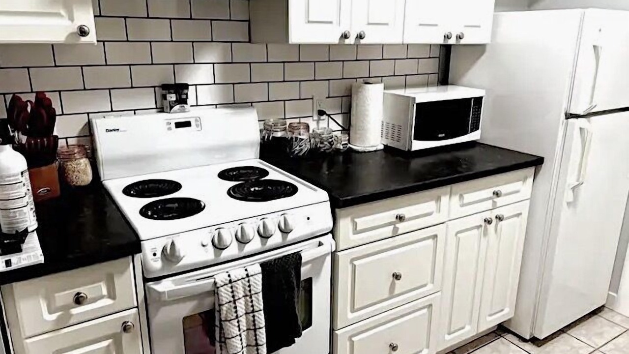 Photo of Kitchen in Harrison Hot Springs
