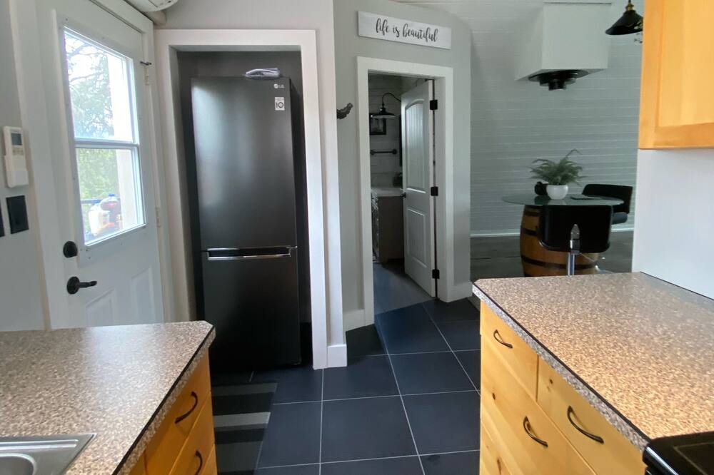 Photo of Kitchen in Okanagan-Similkameen