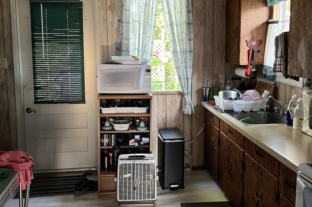 Photo of Kitchen in Christopher Lake