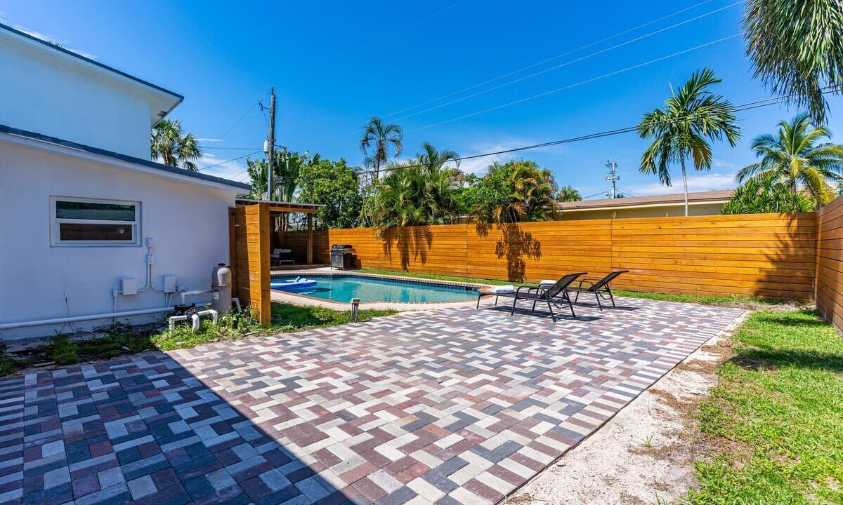 Photo of Outdoor in Beachway Estates
