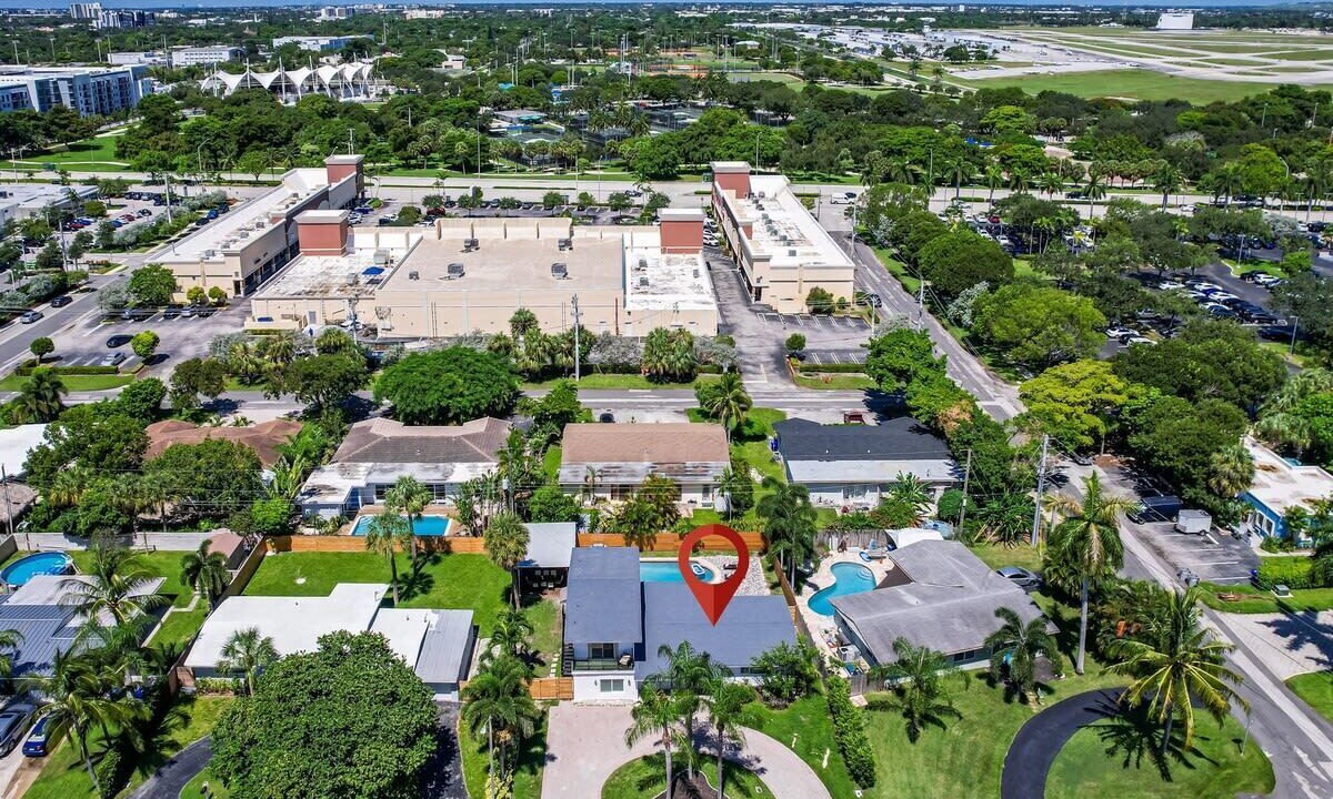 Photo of Outdoor in Beachway Estates