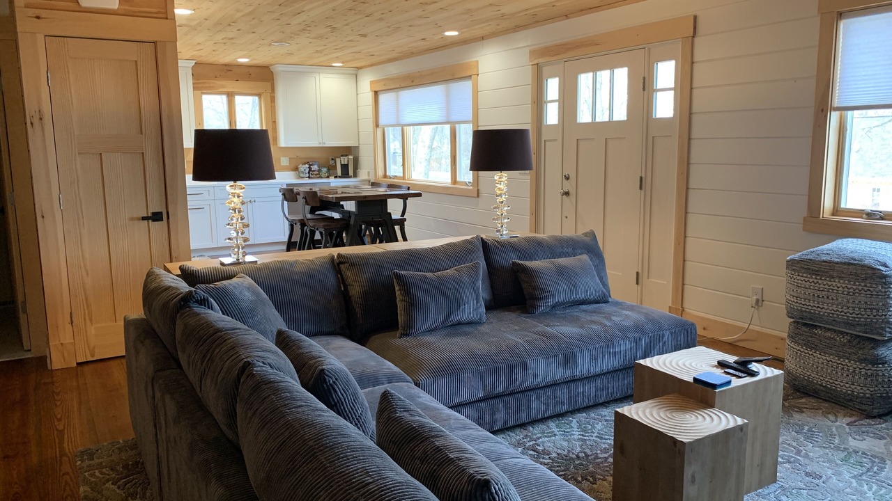 Photo of Livingroom in Malletts Bay