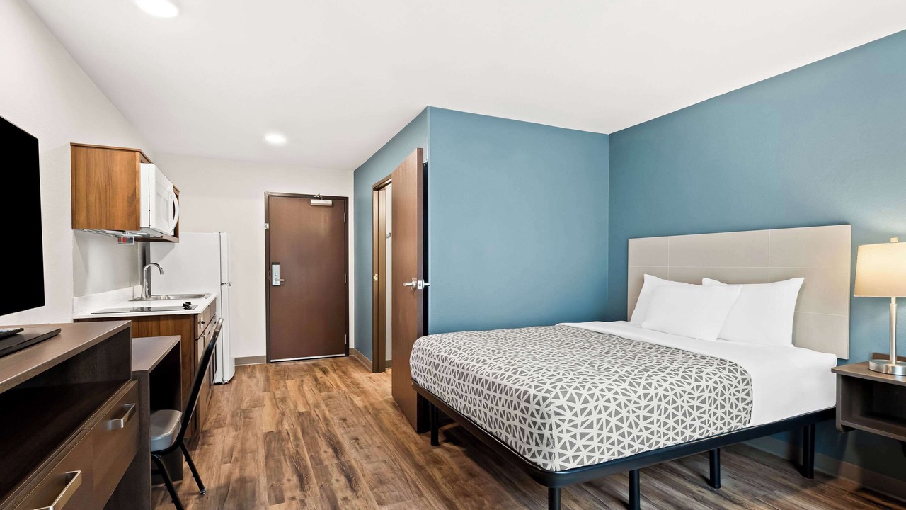 Photo of Bedroom in Dupont