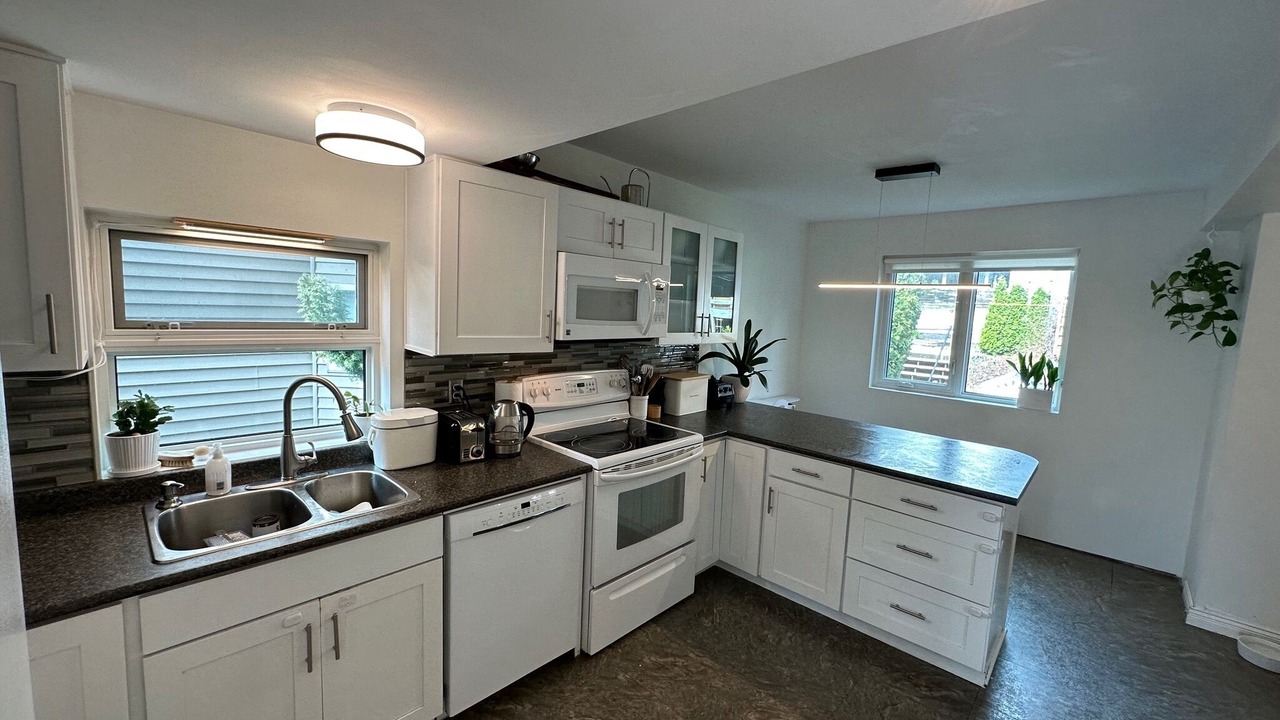 Photo of Kitchen in Port Moody