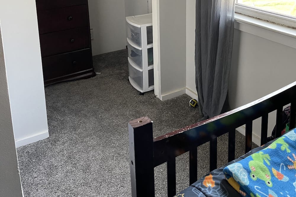 Photo of Bedroom in Bay Village