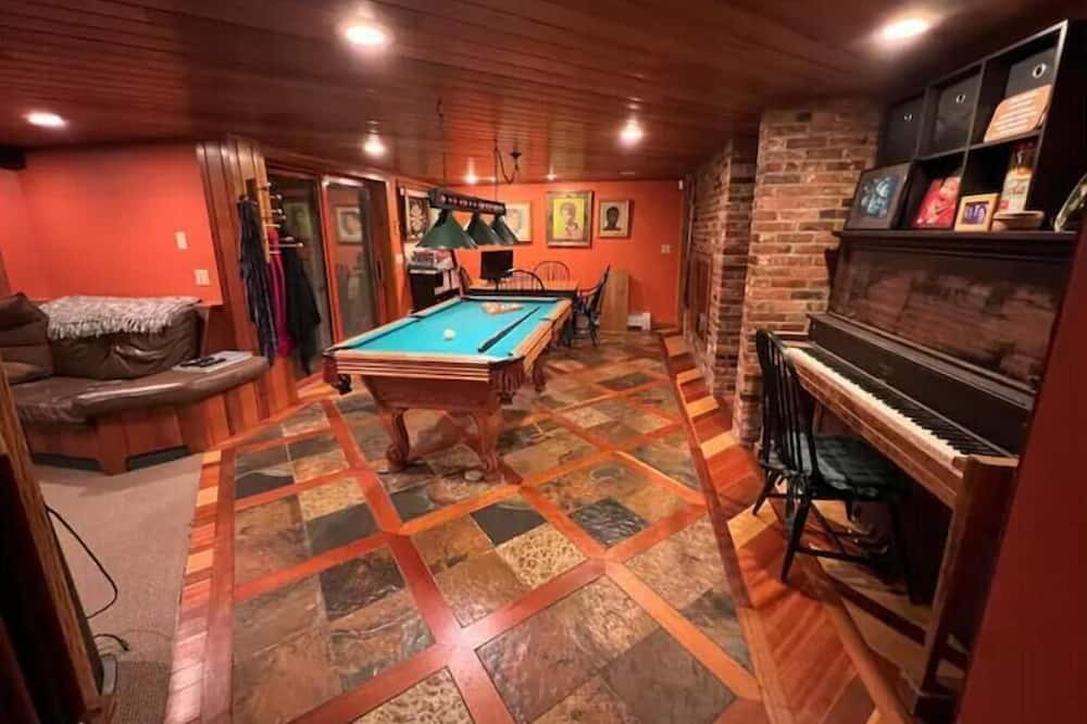 Photo of Bedroom in Jackson