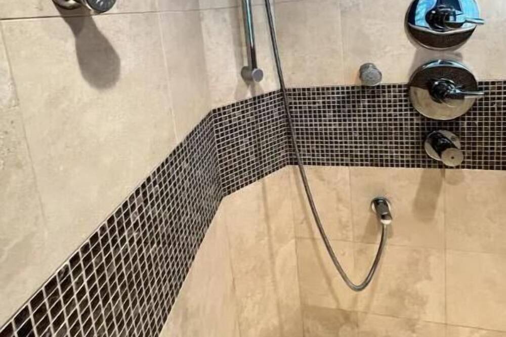 Photo of Bathroom in Jackson