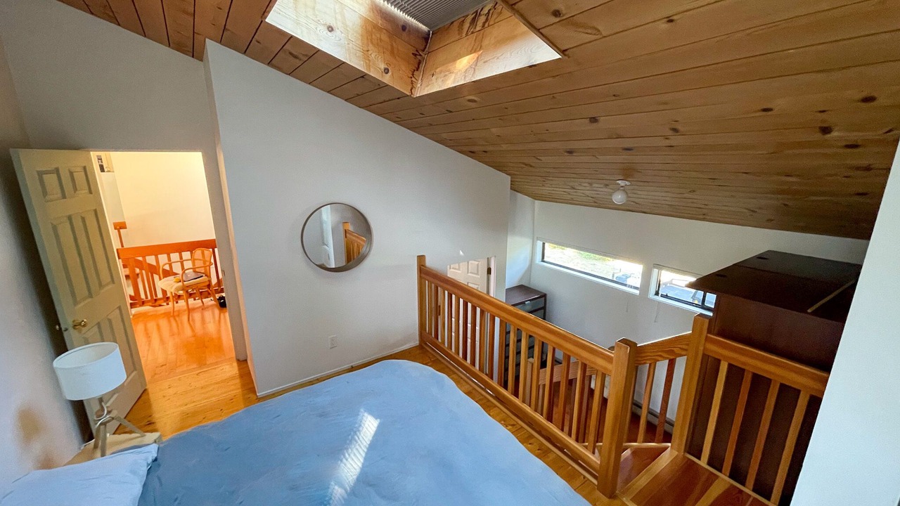 Photo of Bedroom in Squamish