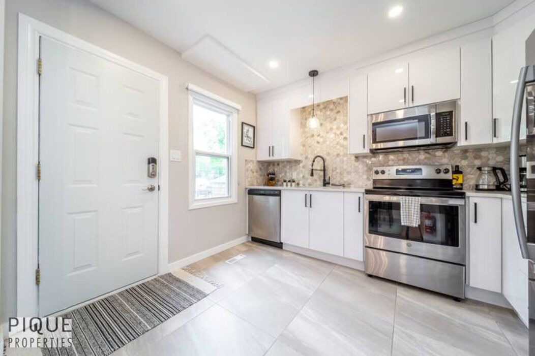 Photo of Kitchen in Southwest Edmonton
