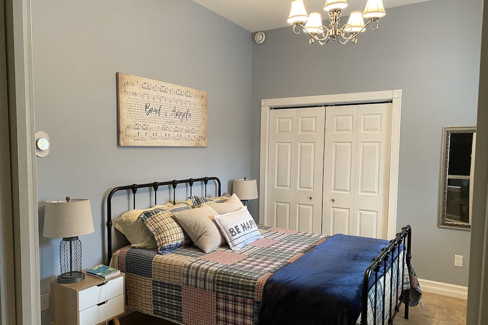 Photo of Bedroom in Boyle