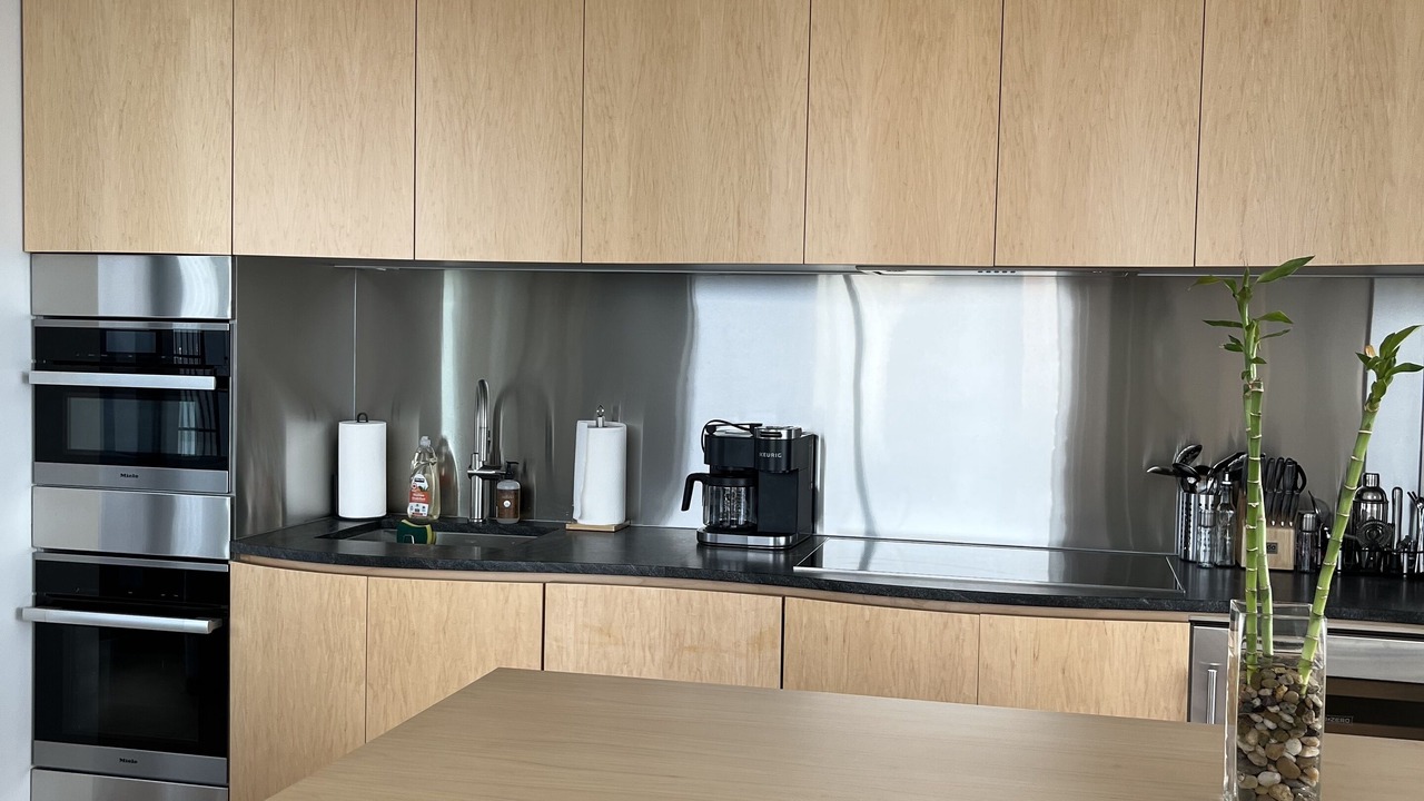 Photo of Kitchen in Coal Harbour