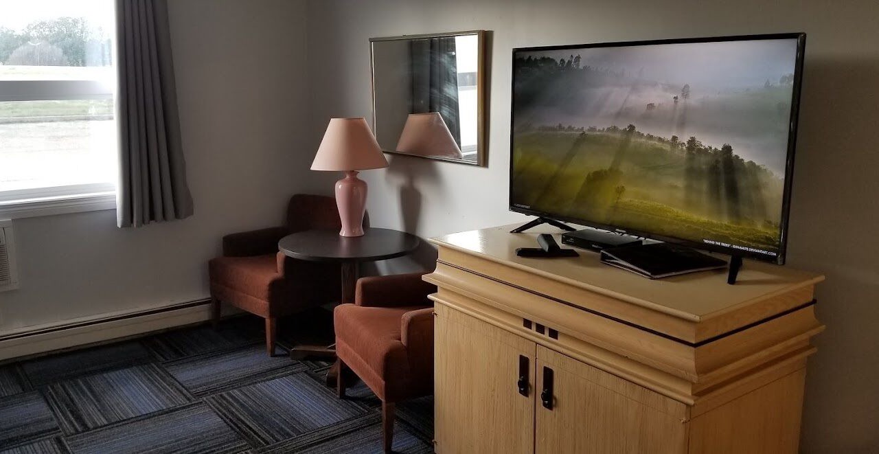 Photo of Bedroom in Smoky Lake