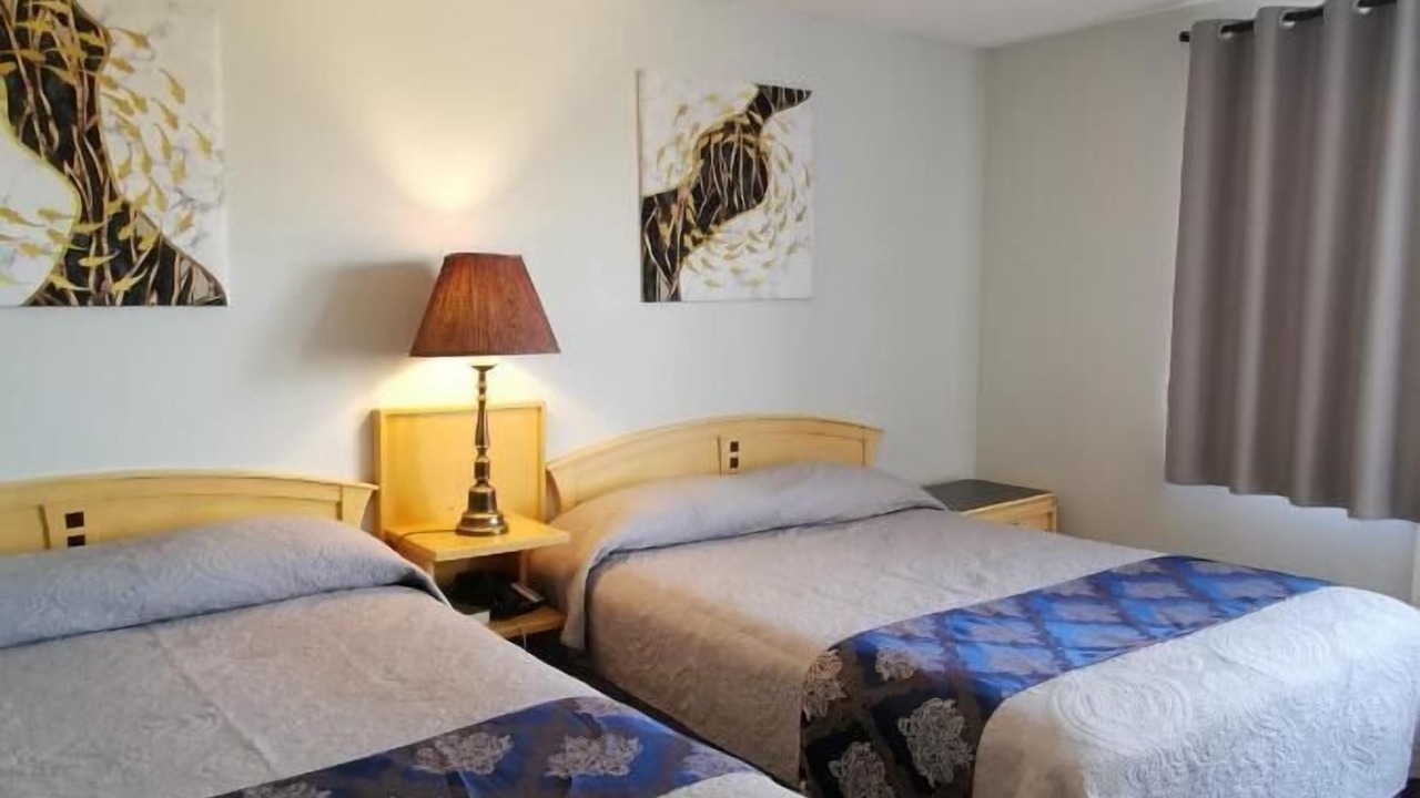 Photo of Bedroom in Smoky Lake