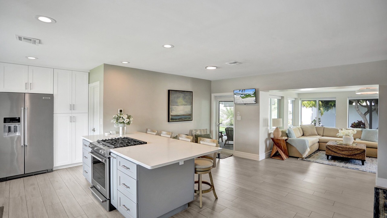 Photo of Livingroom in Harbor Village
