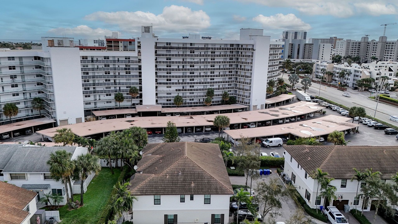 Photo of Outdoor in Beachway Estates