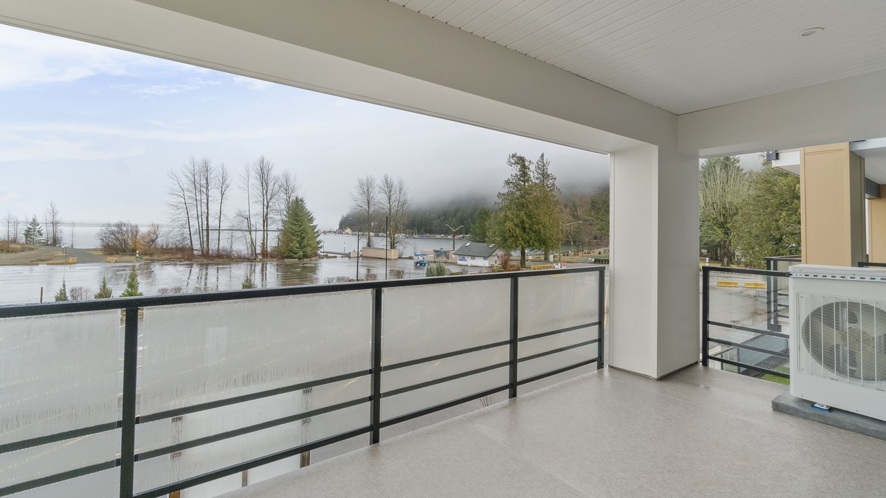 Photo of Outdoor in Harrison Hot Springs