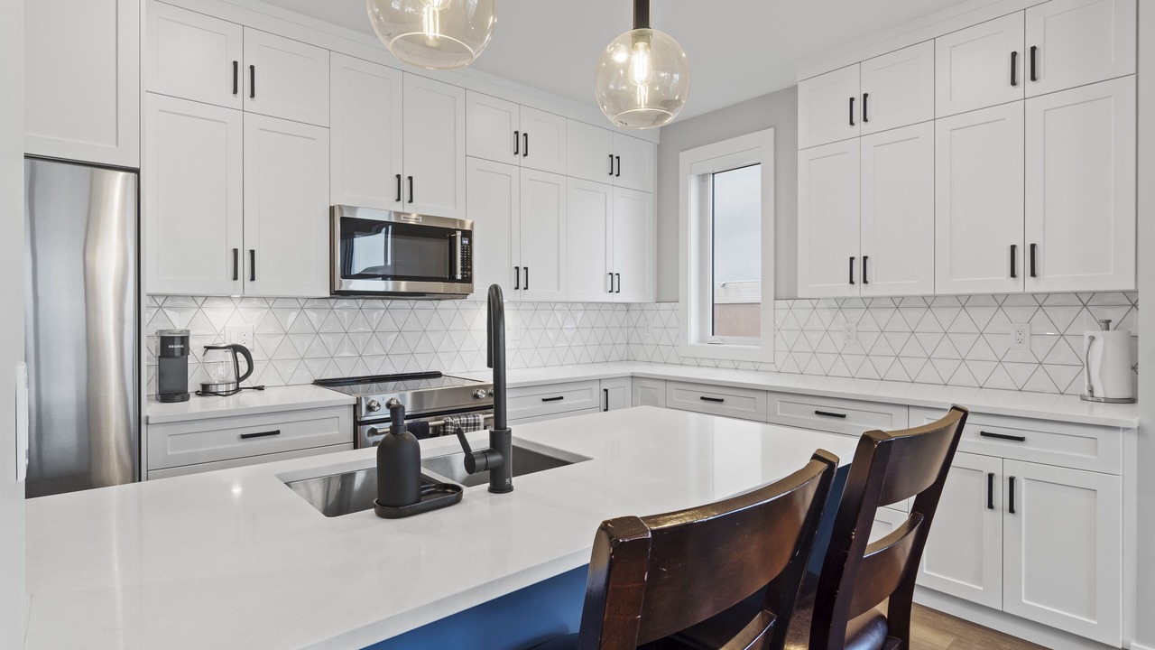 Photo of Kitchen in Harrison Hot Springs
