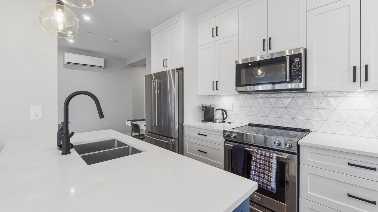 Photo of Kitchen in Harrison Hot Springs