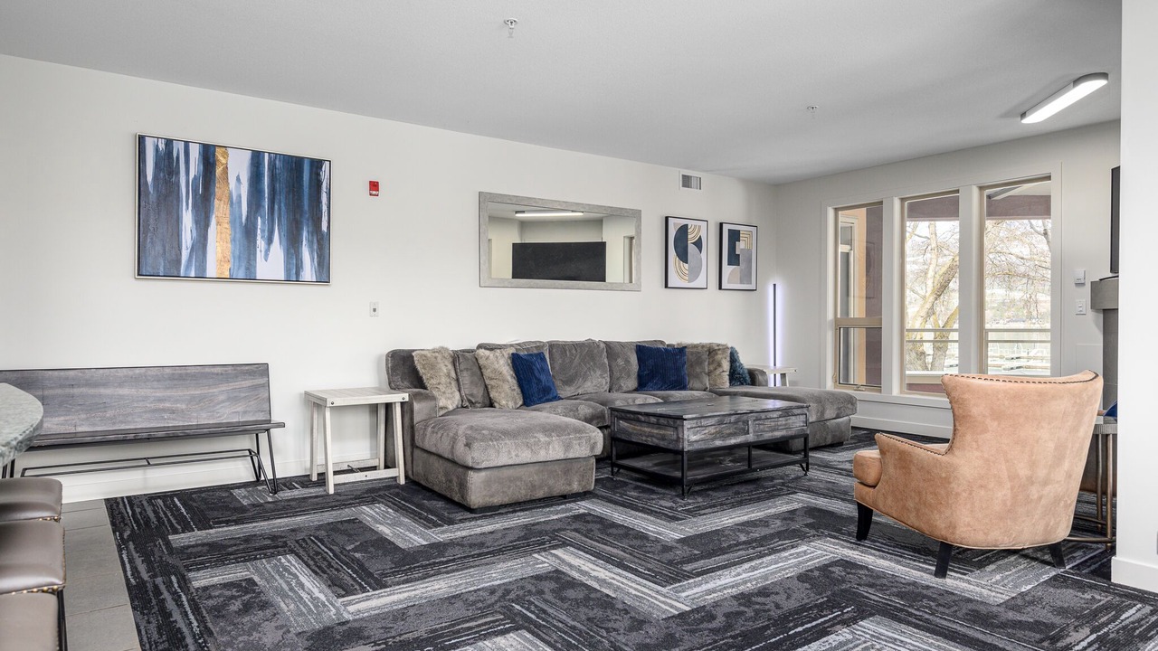 Photo of Livingroom in Vernon