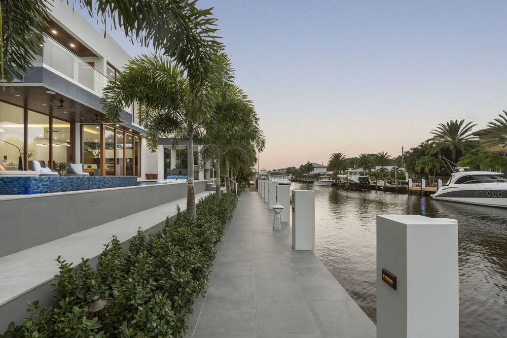 Photo of Outdoor in Lighthouse Point