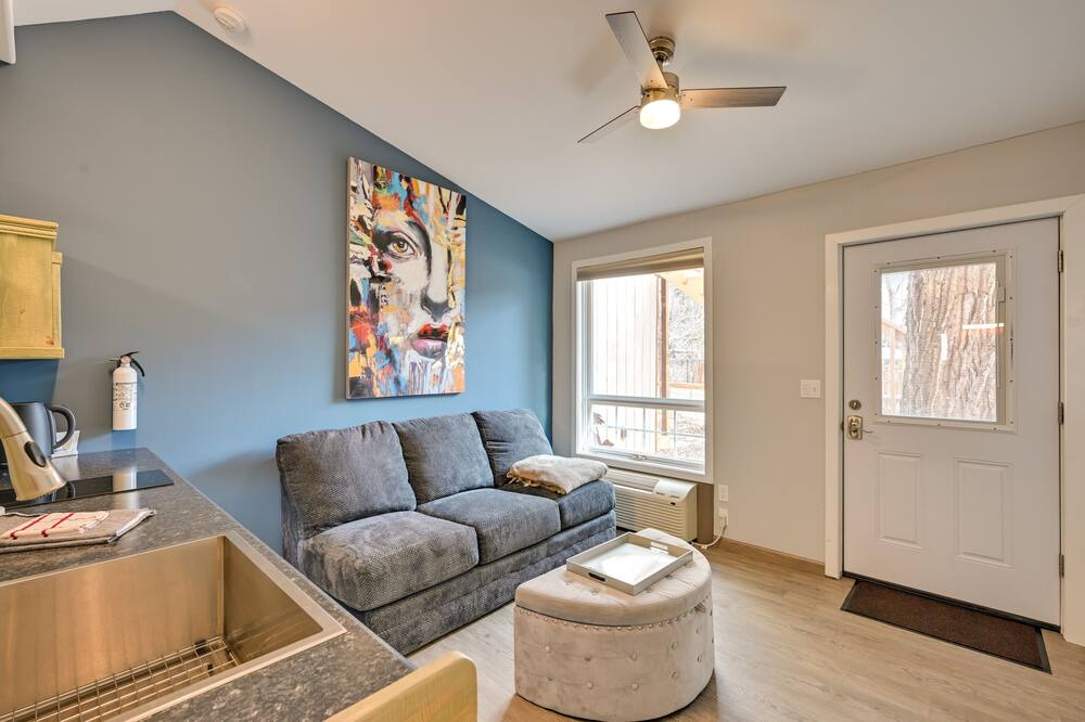 Photo of Livingroom in Crestone