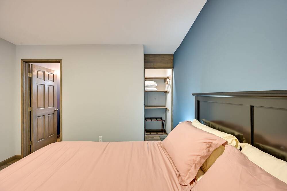 Photo of Bedroom in Crestone