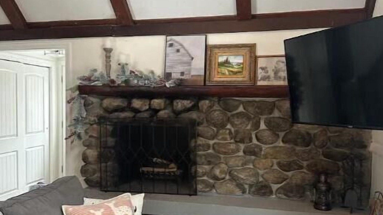 Photo of Livingroom in Birchview by the Saco