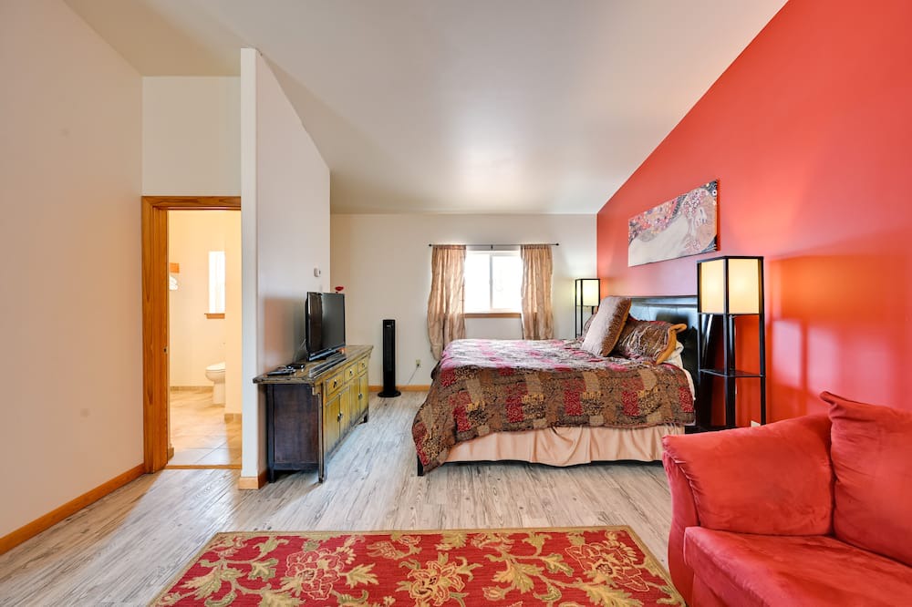 Photo of Bedroom in Crestone
