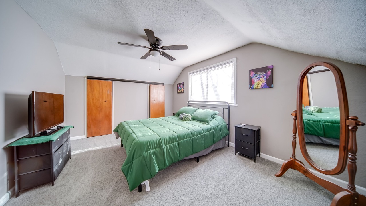 Photo of Bedroom in Garfield Heights