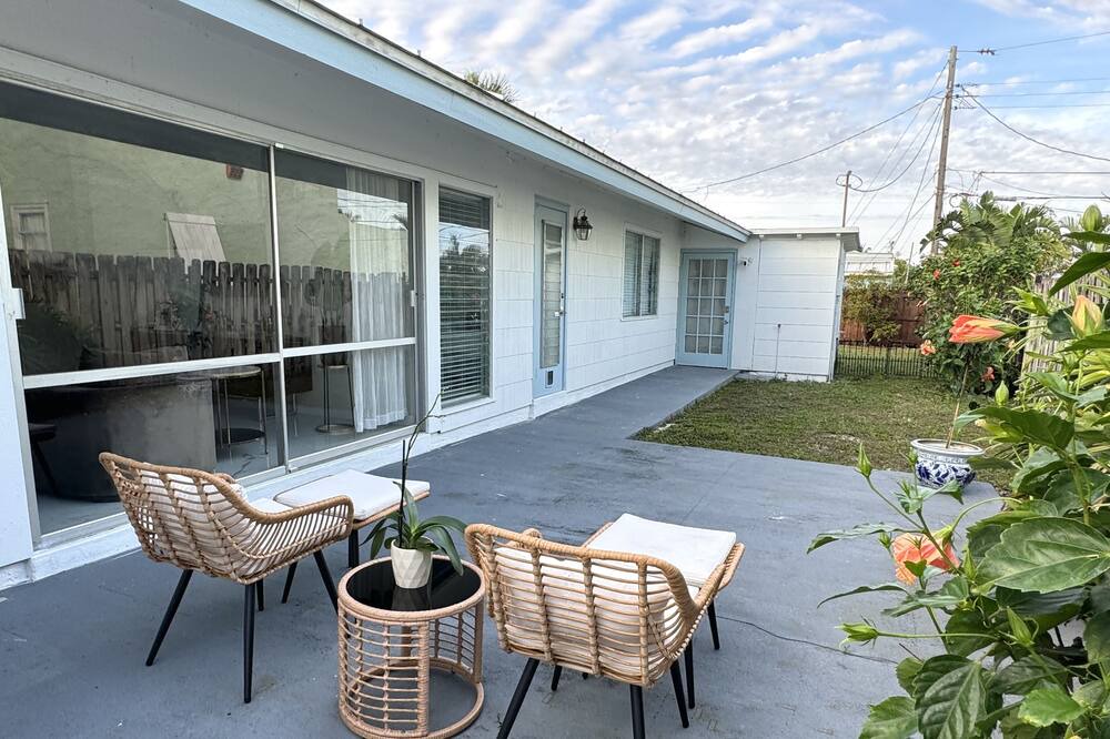 Photo of Patio Balcony in Parker Ridge