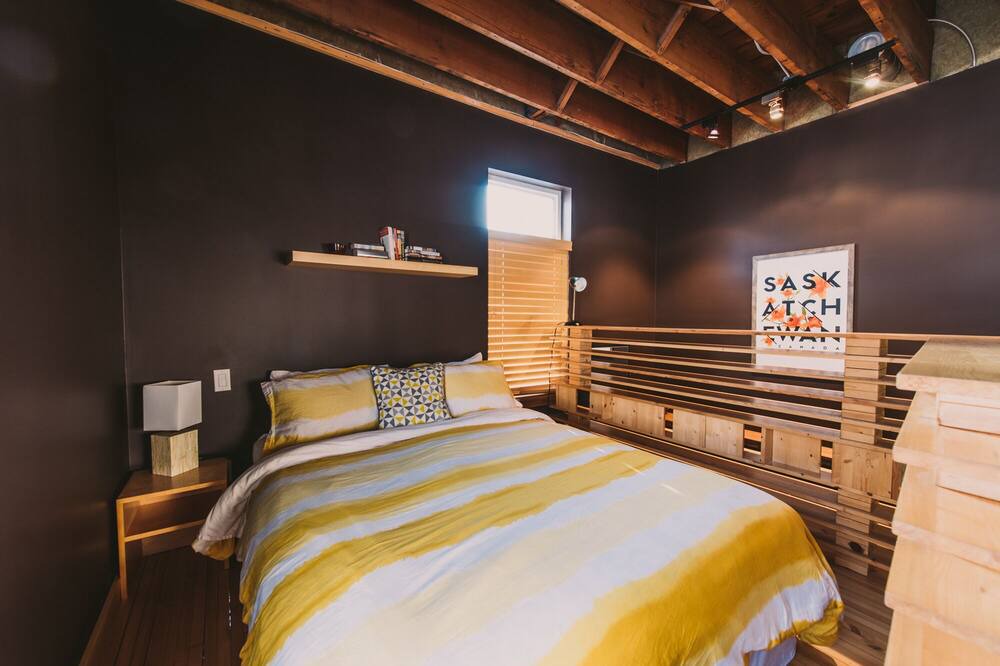 Photo of Bedroom in Saskatoon Downtown