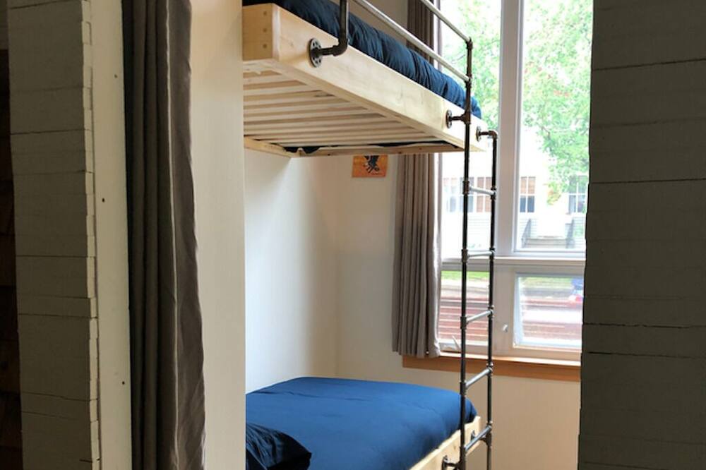 Photo of Bedroom in Saskatoon Downtown