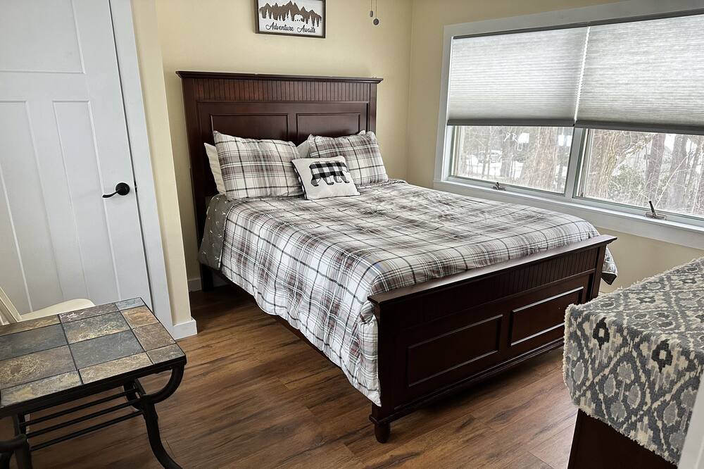 Photo of Bedroom in Schroon Lake