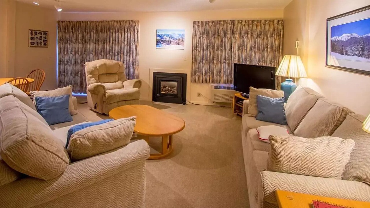 Photo of Livingroom in Bartlett
