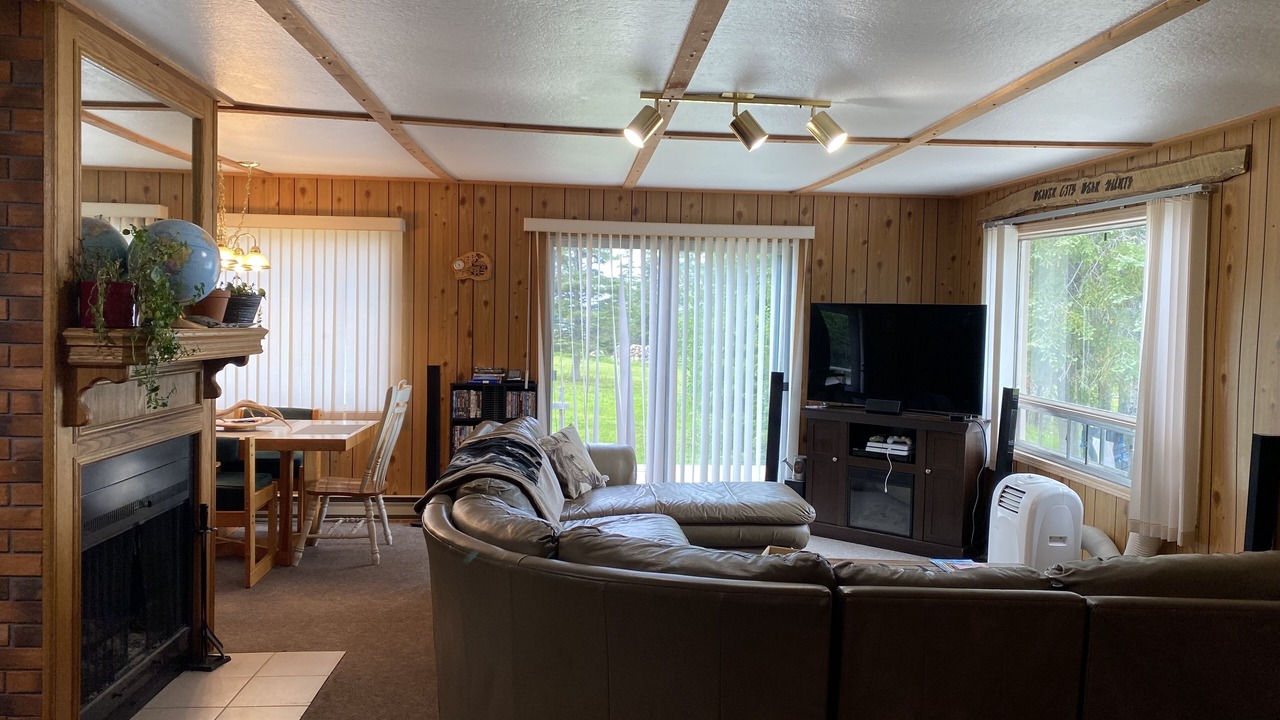 Photo of Livingroom in Denare Beach