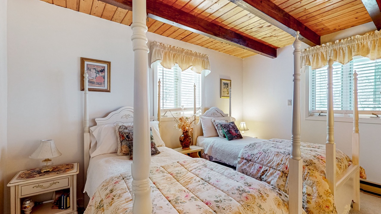 Photo of Bedroom in Bartlett