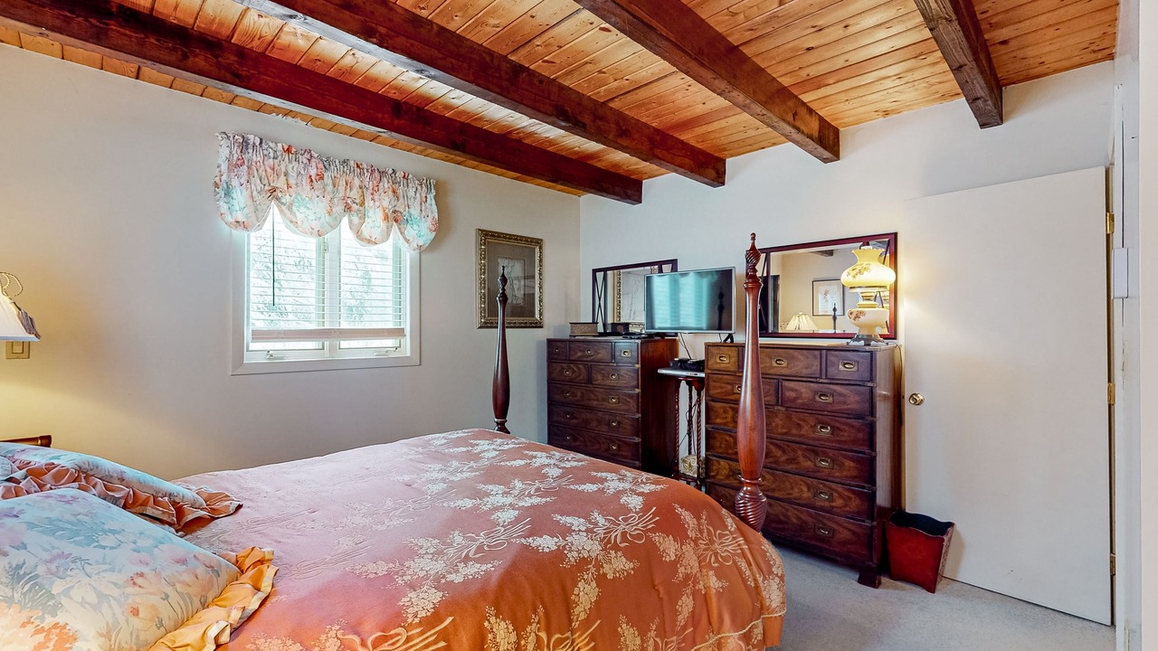 Photo of Bedroom in Bartlett