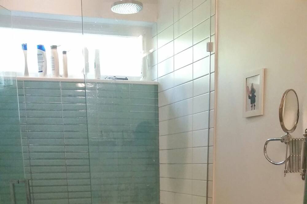 Photo of Bathroom in Squamish