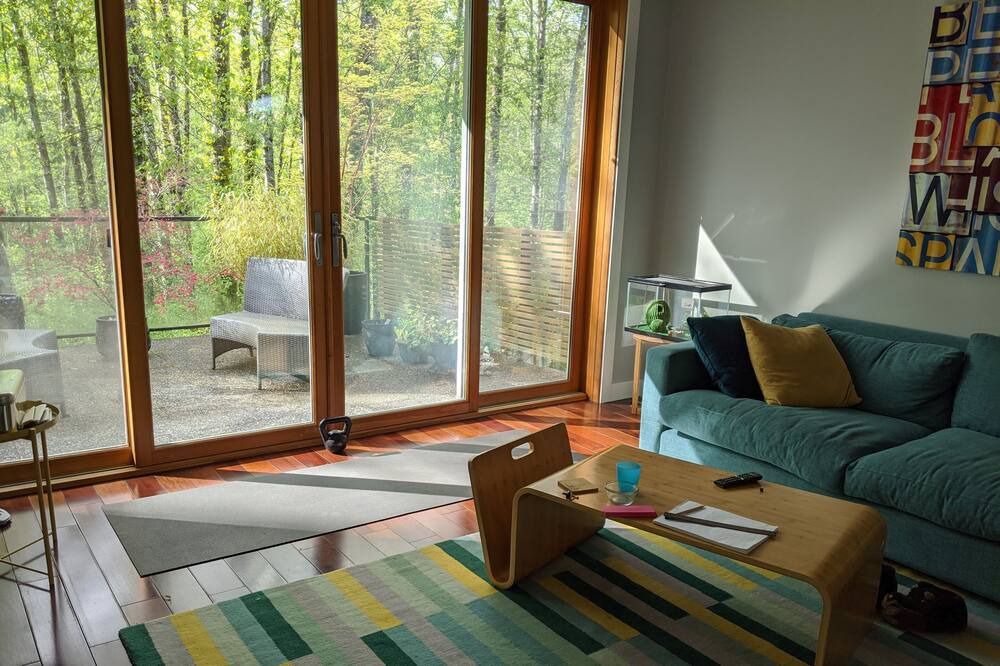 Photo of Livingroom in Squamish