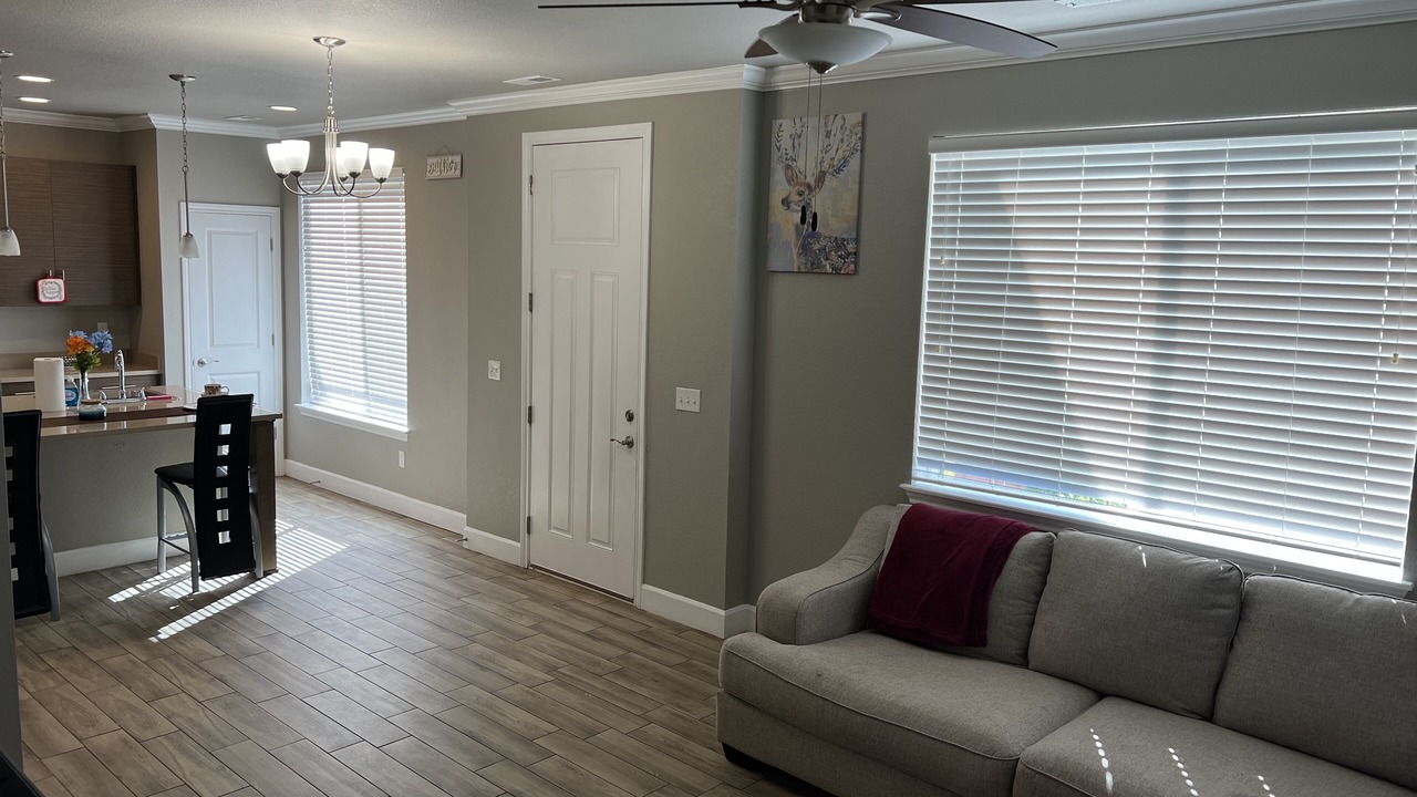 Photo of Livingroom in Kennedy