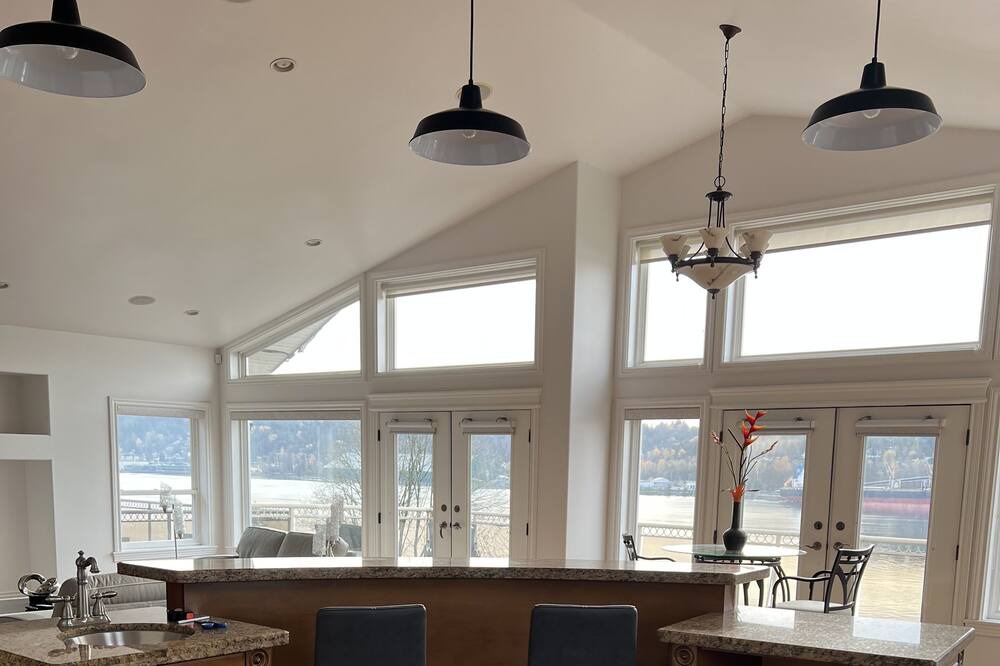Photo of Kitchen in Port Moody