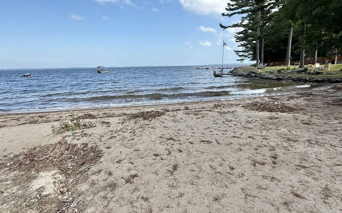 Photo of Others in Sebago