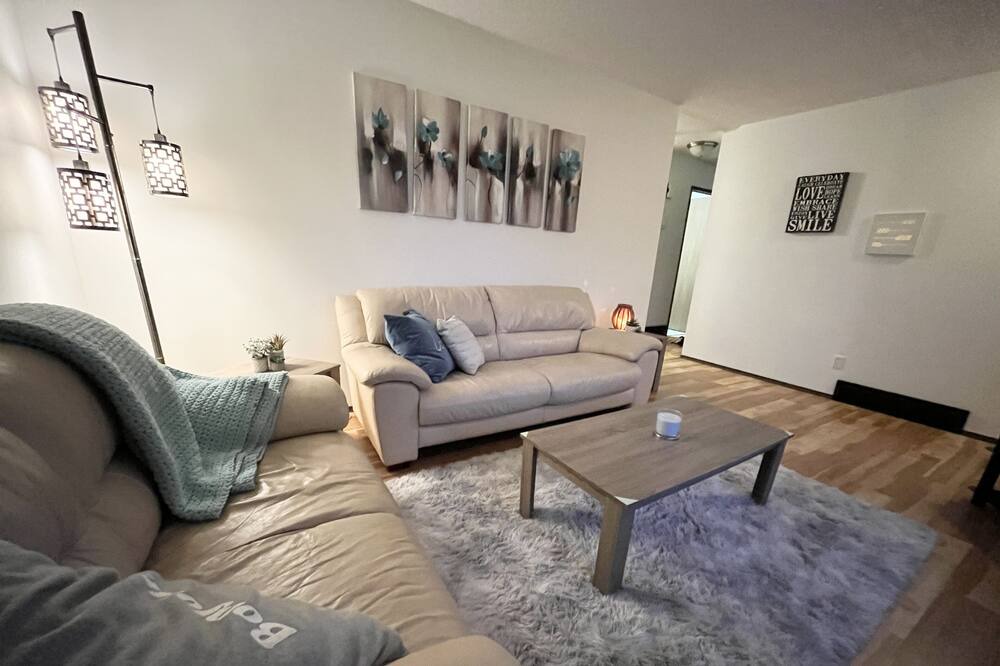 Photo of Livingroom in North Battleford