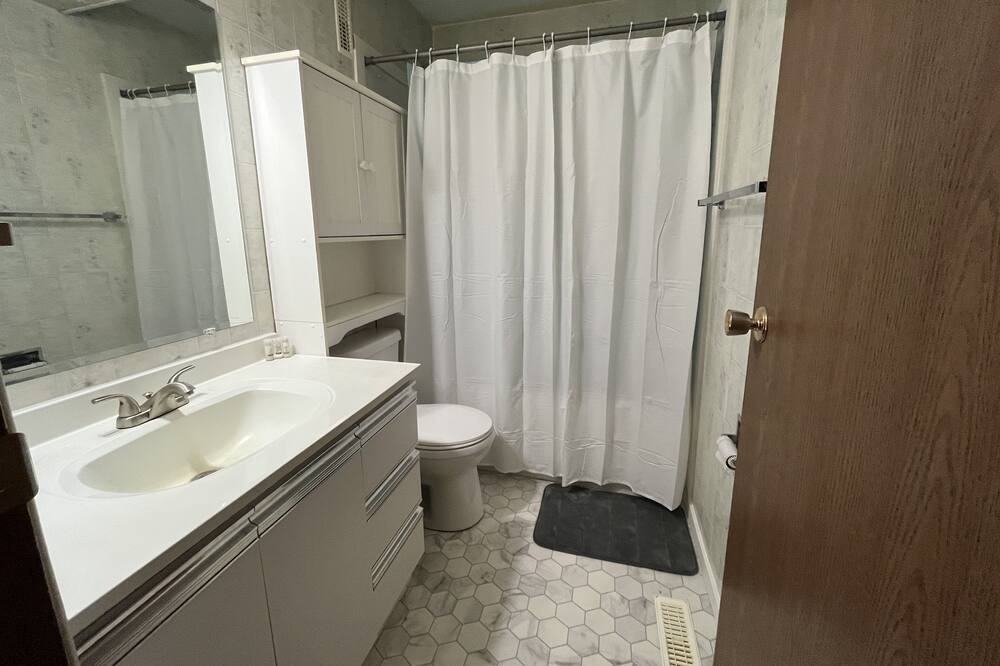 Photo of Bathroom in North Battleford