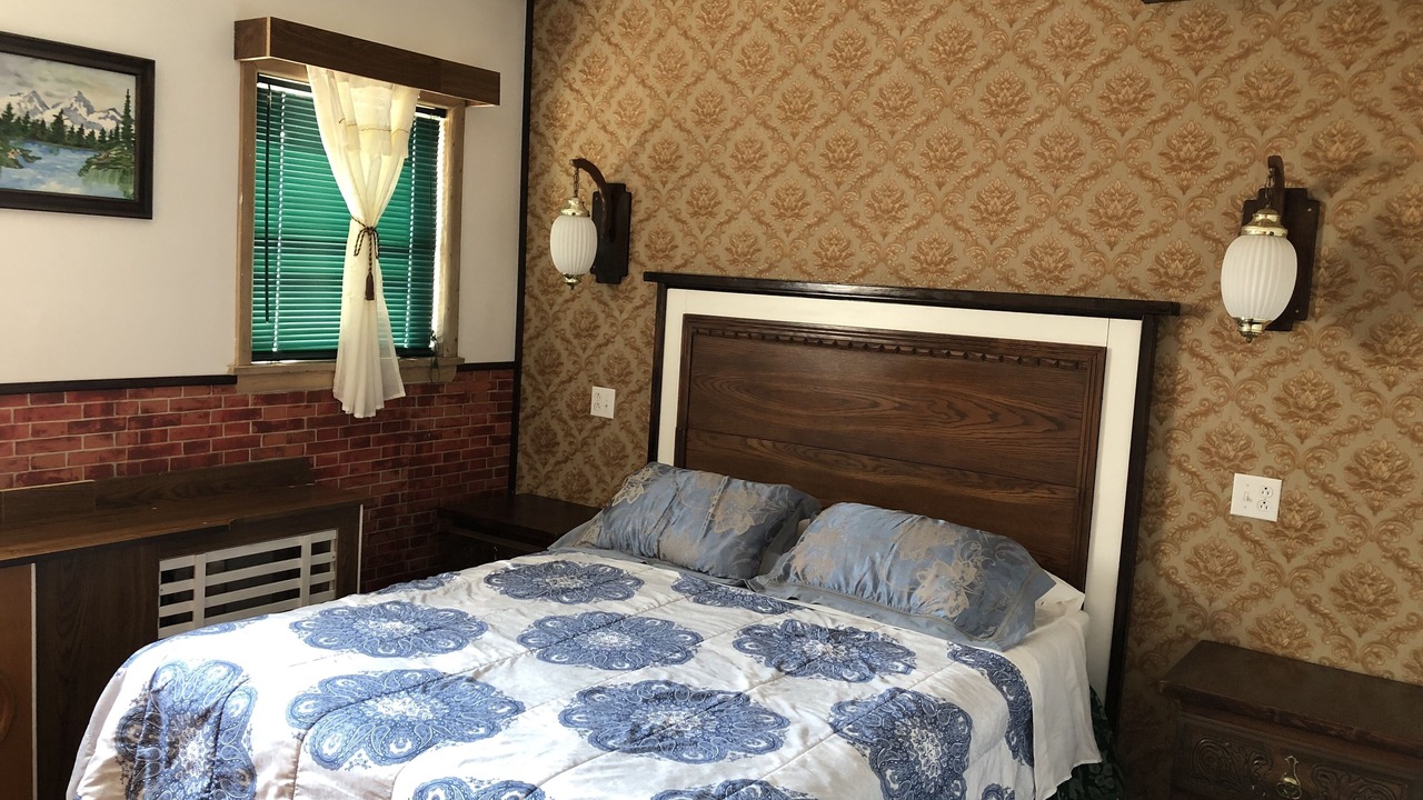 Photo of Bedroom in Gravelbourg