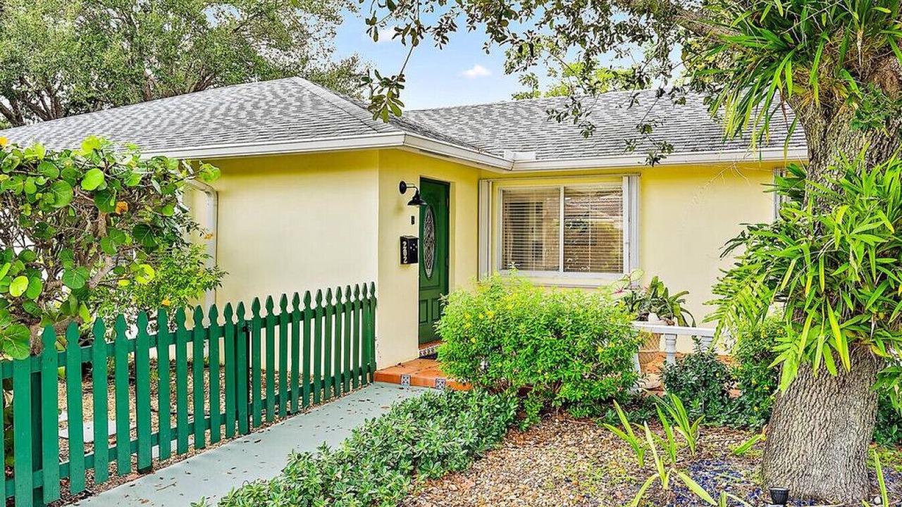 Photo of Outdoor in Parrot Cove