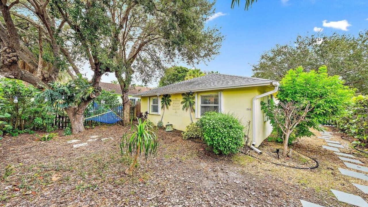 Photo of Outdoor in Parrot Cove